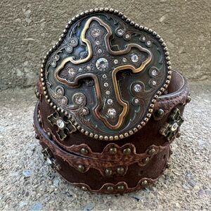 Justin Western Brown Leather Rhinestone Cross Studded Belt Brass Buckle 32